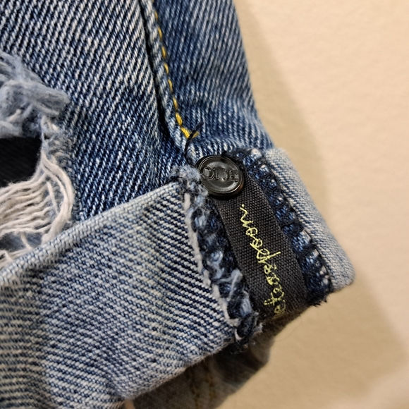 One teaspoon - Picture 5 of 9